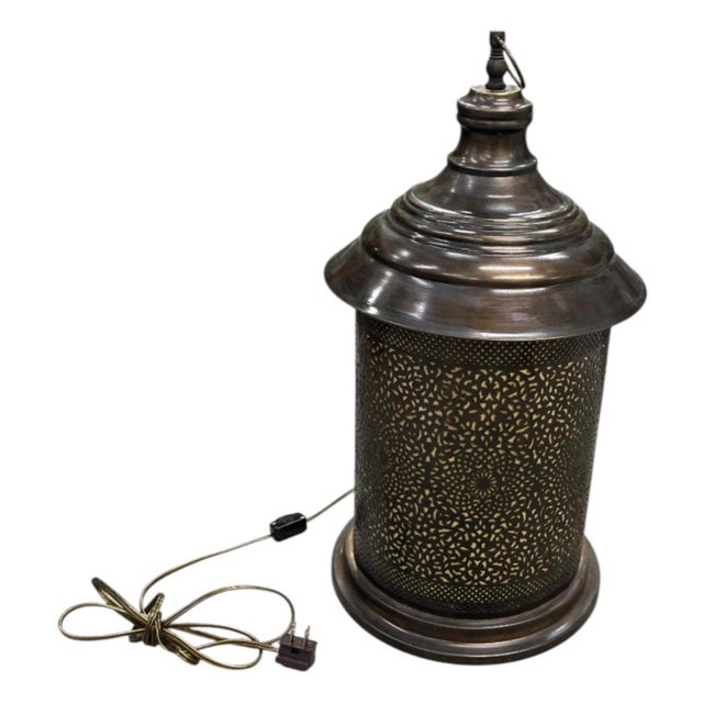 Vintage Moroccan-Style Pierced Brass Table Lantern Lamp For Sale In West Palm - Image 6 of 12