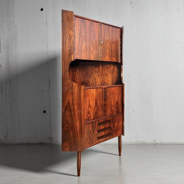 Danish Rosewood Corner Cabinet, 1960s For Sale - Image 4 of 10