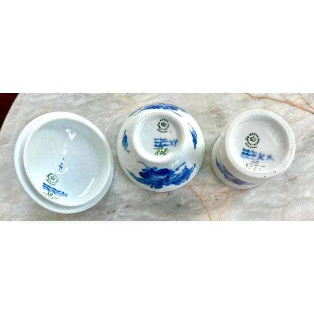 Royal Copenhagan Mid 20th Century Royal Copenhagen Braided Blue Flower Sugar Bowl & Cup For Sale - Image 4 of 9