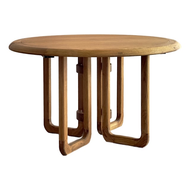 Round Mid-Century Danish Style Warm Wood Dining Table For Sale