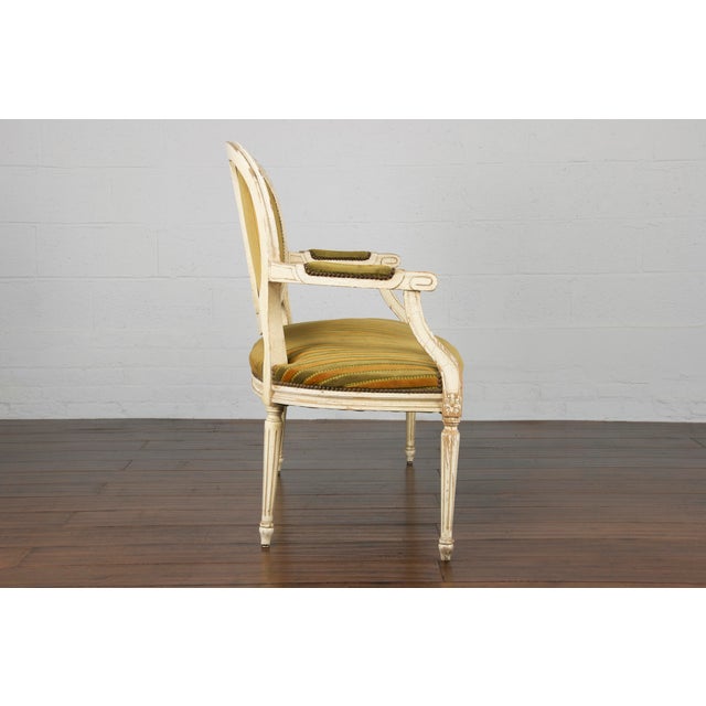 Late 19th Century Antique French Louis XVI Style Provincial Painted Loveseat W/ Two Armchairs - Set of 3 For Sale - Image 5 of 13