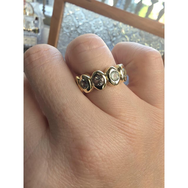 18k Yellow Gold 2.21 Carats Paraiba Tourmaline Round Bezel Set Ring Band, Size 6.5 For Sale In Los Angeles - Image 6 of 6