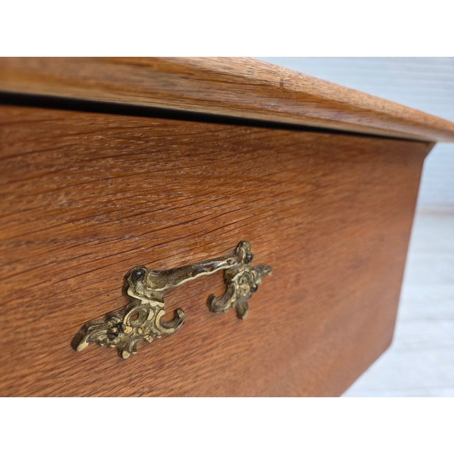 Vintage Scandinavian Side Table with Drawer in Oak and Teak, 1970s For Sale - Image 4 of 18