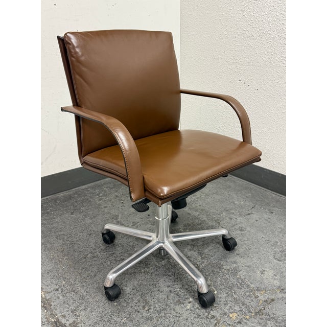 Postmodern Mario Bellini for Roche Bobois Vitra Figura Leather Desk Chair For Sale - Image 3 of 12
