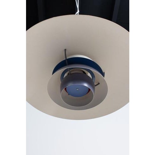 PH5 Lamp by Poul Henningsen for Louis Poulsen For Sale - Image 5 of 10