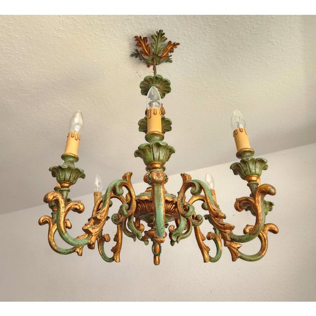 Vintage Louis XV Silvered Gold-Plated Leaf Carved Wood Eight Light Chandelier with Floral Motifs, Italy, 1920s, Set of 2 For Sale - Image 10 of 18