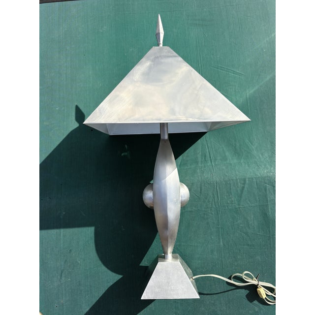 Mid-Century Modern Original Akio Makigawa Style Post Modern Cast Aluminum Abstract Space Age Table Lamp For Sale - Image 3 of 12
