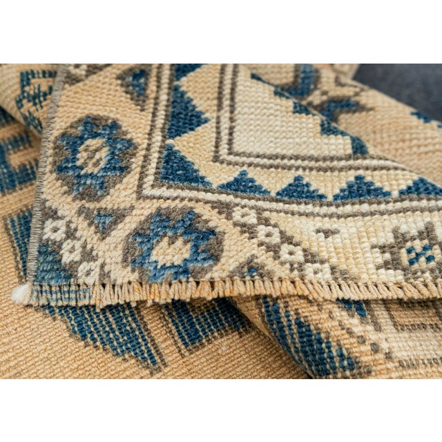 Turkish Vintage Rug 2'3" x 8'11" #21106 For Sale In Houston - Image 6 of 8