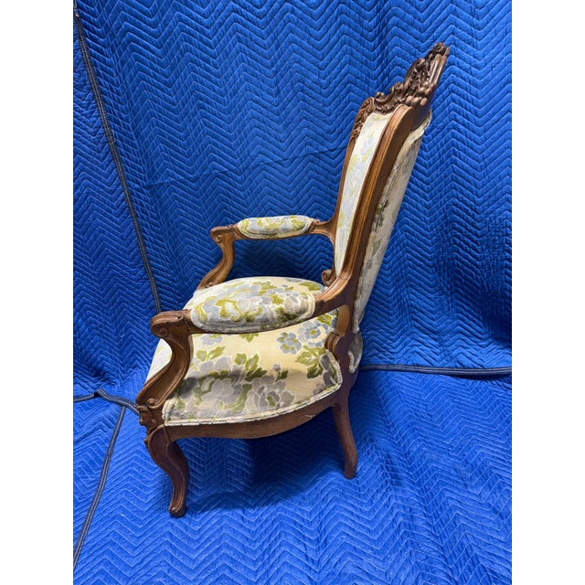 Late 19th Century Louis XV Style Fauteuil Floral Armchair For Sale - Image 4 of 7