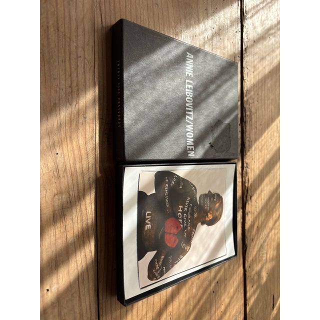 Annie Leibovitz Women Postcard Collection in Original Box - Set of 25 For Sale - Image 9 of 11