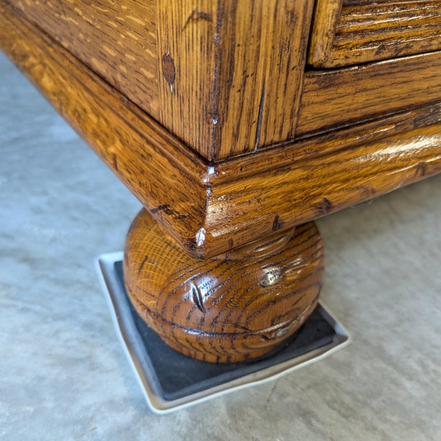 Brown Stickley Antiquities Collection Solid Oak 4-Drawer Shelby Storage Cocktail Coffee Table For Sale - Image 8 of 10