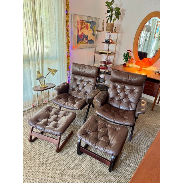 A Beautiful Vintage Danish Norwegian Attributed to Ekornes “Uno” Lounge Chair With Stool in a Brown Leather, Circa 1970s. For Sale - Image 11 of 11