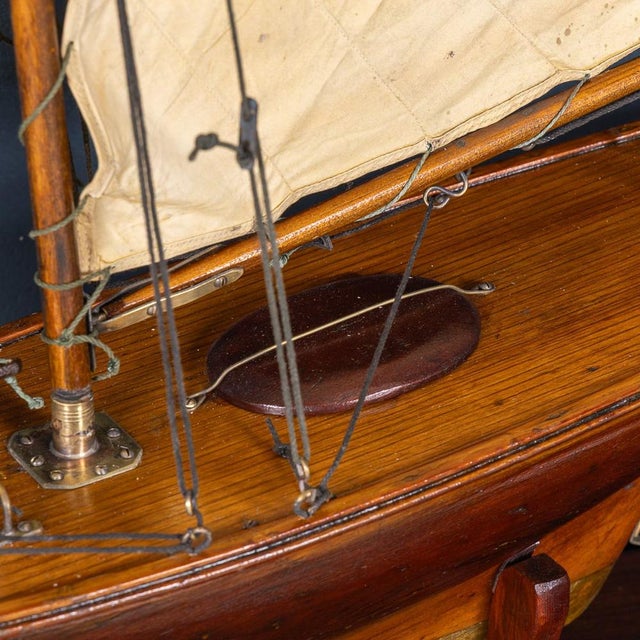 Vintage English Carved Hull Pond Yacht, 1930 For Sale - Image 18 of 18