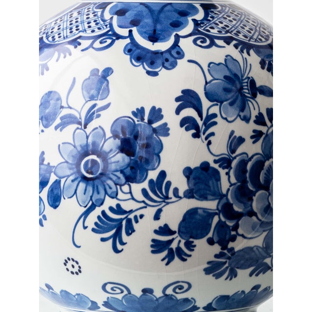 Vintage Royal Delft Blue & White Ceramic Table Lamps with New Vermilion Silk Shades, Set of 2 For Sale - Image 10 of 18