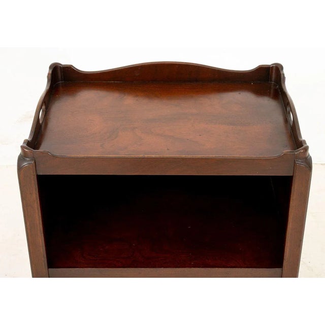 George III Style Mahogany Side Tables, Pair For Sale In New York - Image 6 of 8