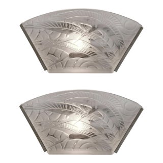 1930s French Art Deco Wall Sconces by Pierre d'Avesn Lorrain Daum France #2 - A Pair For Sale