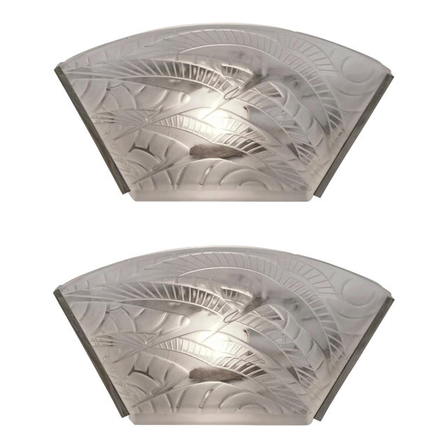 1930s Pierre d'Avesn Lorrain Daum French Art Deco Wall Sconces #2 - A Pair For Sale