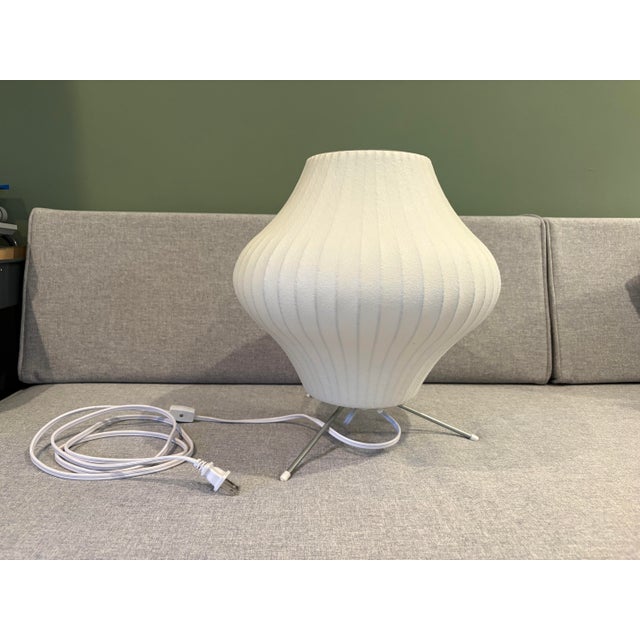 Mid-Century Modern Herman Miller Nelson Pear Tripod Lamp For Sale - Image 3 of 5