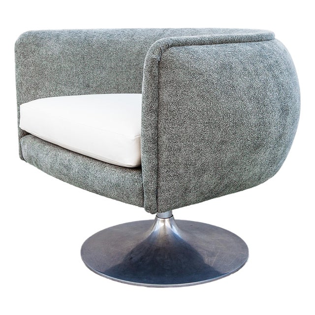 Restored Knoll D’Urso Swivel Lounge Chair in Boucle & Leather For Sale