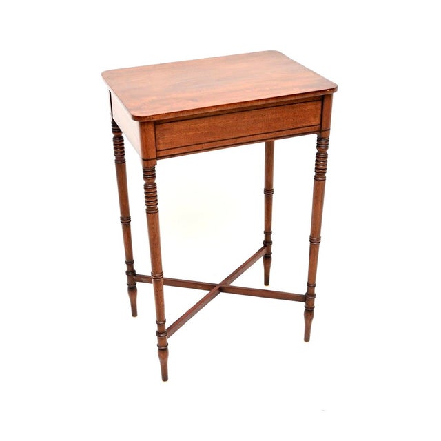 Early 19th Century Antique Georgian Side Table, 1800s For Sale - Image 5 of 10
