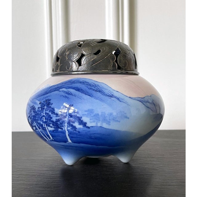 Illustration Japanese Glazed Ceramic and Silver Koro Incense Burner Makuzu Kozan For Sale - Image 3 of 17