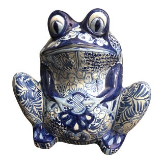 Vintage Blue & White Talavera Mexican Pottery Frog Planter For Sale