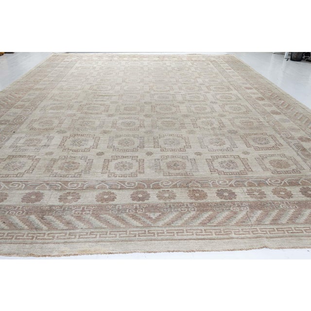 Gray Modern Large Samarkand Style Geometric Rug in Soft Neutrals by Doris Leslie Blau For Sale - Image 8 of 9