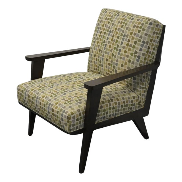 Ethan Allen Contemporary MCM Mid Century Modern Wood Framed Upholstered Lounge Chair 220084-001 For Sale