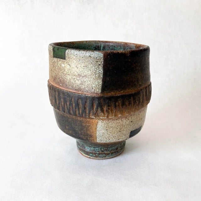Postmodern 1990s Hand-Crafted Postmodern Studio Art Pottery Vase in Green, Brown, Tan For Sale - Image 3 of 8