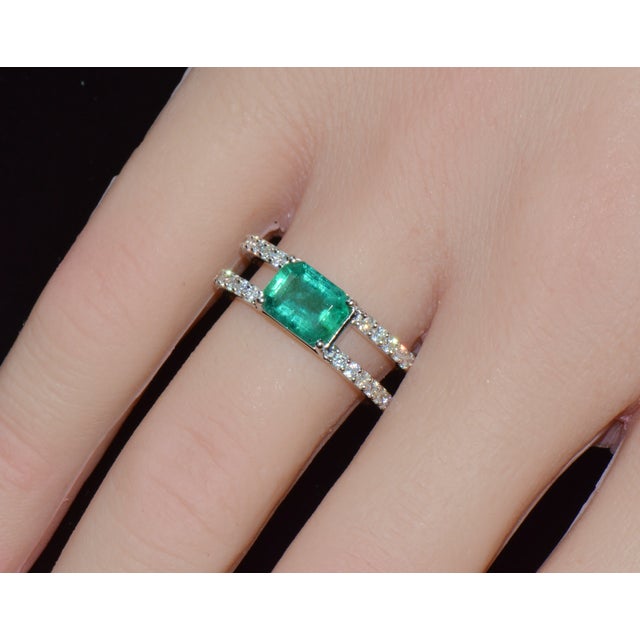 Green Certified Natural 1.84cts Emerald & Diamond 18k White Gold Double Shank Ring, Size 6.5 For Sale - Image 8 of 13