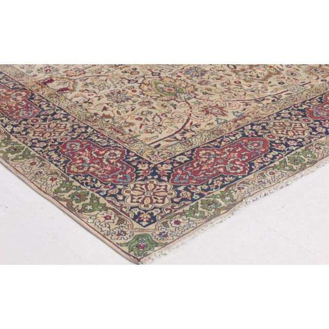 Turkish Elegant 1930s Turkish Sivas Rug For Sale - Image 3 of 4