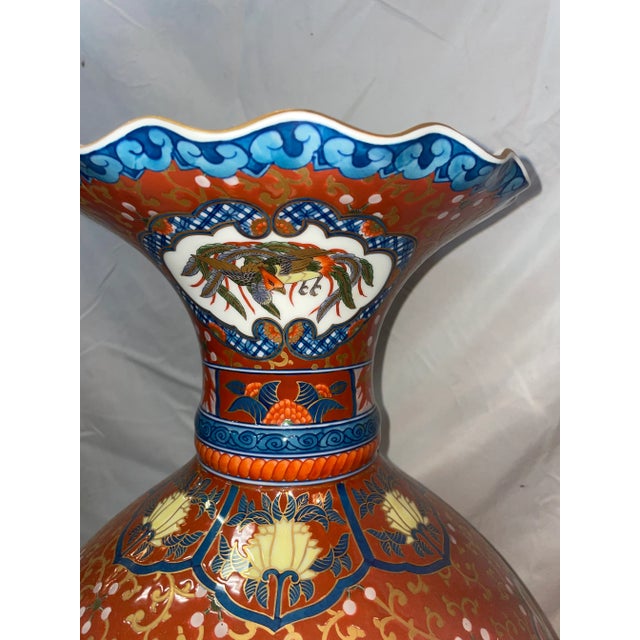 Japanese 1950s Japanese Imari Bulbous Arita Porcelain Floor Vase For Sale - Image 3 of 8