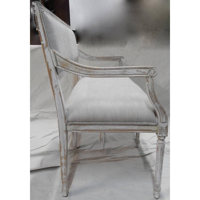 1990s Vintage Painted Louis XVI Style Distressed Painted Hall Bench Settee For Sale - Image 4 of 11