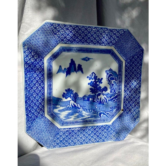Japanese Early 20th Century Late Qing Chinese Blue & White Octagonal Landscape Serving Plate For Sale - Image 3 of 16