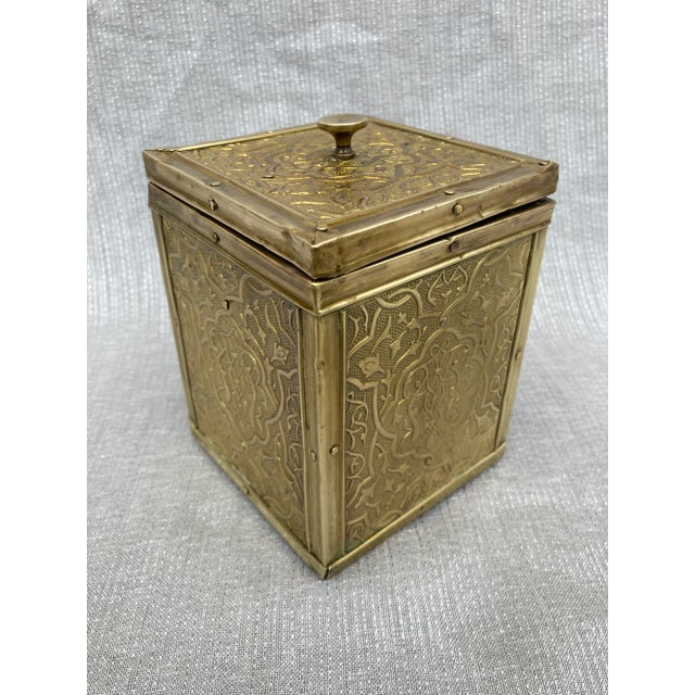 Small Vintage Brass Covered Wood Lidded Box For Sale - Image 4 of 12