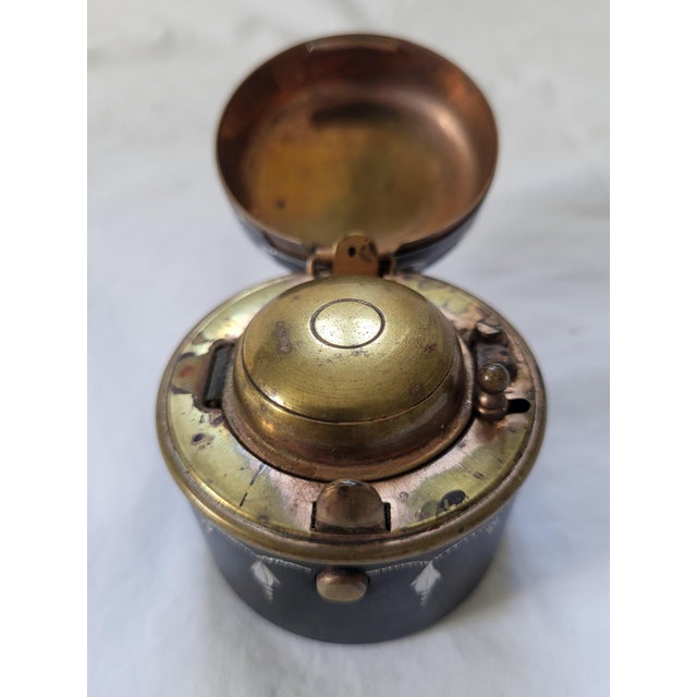 This exquisite late 19th-century French encrier de voyage (travelling pocket inkwell) is an exceptional showcase of...