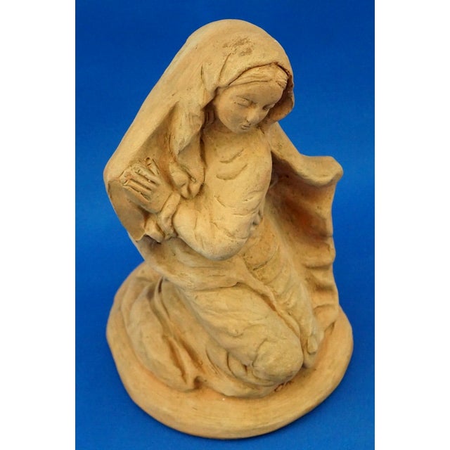 19th Century Neapolitan Nativity Scene Terracotta Madonna Sculpture, Italy, 1800s For Sale - Image 10 of 18