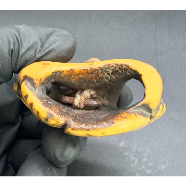 Tan Antique Japanese Bone Netsuke, Sea Life, Edo Period, Belt Toggle For Sale - Image 8 of 8