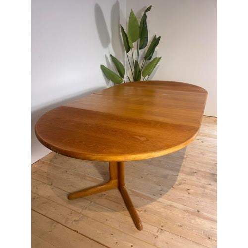 Vintage Round Teak Dining Table from Skovby Møbelfabrik, 1960s For Sale - Image 5 of 12