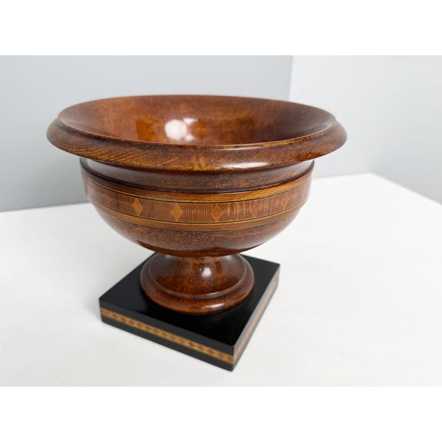 Antique English Grand Tour Bowl with Base in Veined Beech, 1890s For Sale - Image 6 of 6