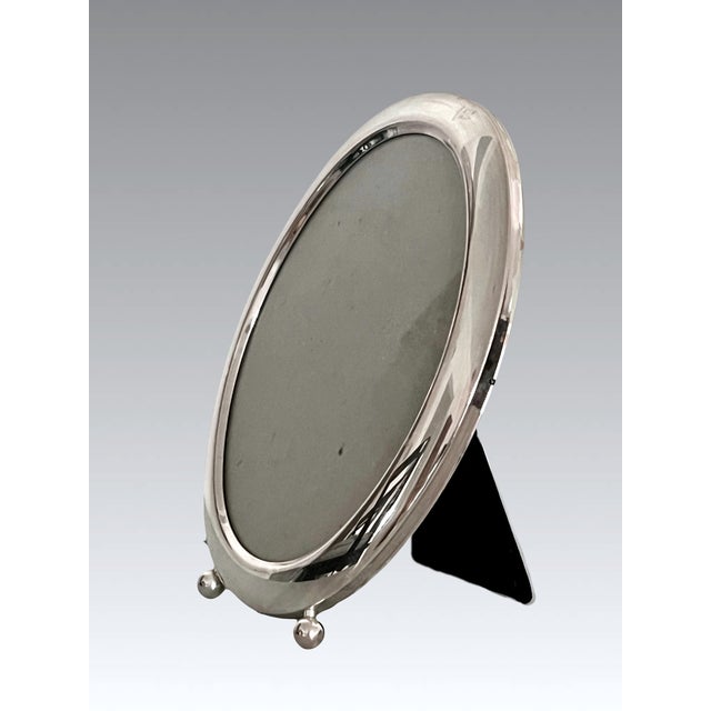 Late 20th Century Elegant English Silver Plated Oval Photo Picture Frame 5 X 7" For Sale - Image 5 of 6