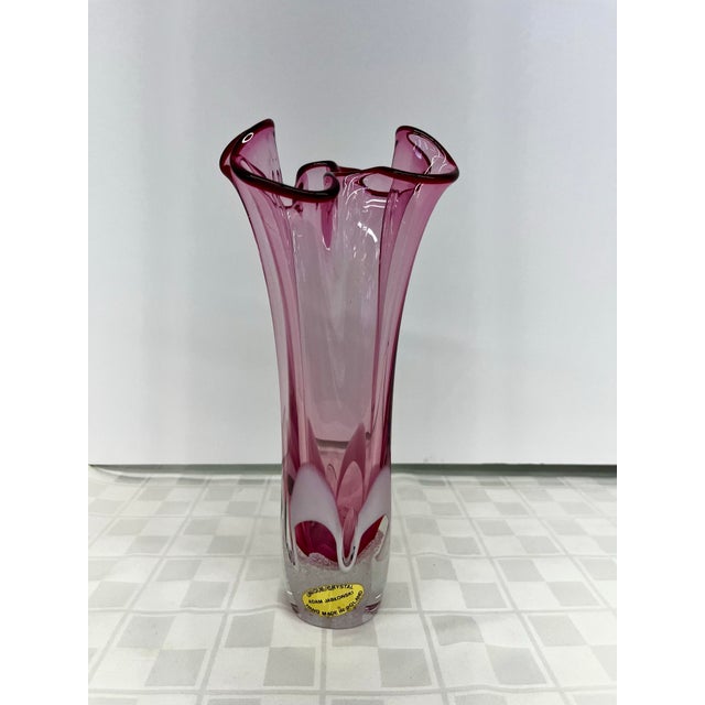 Polish Artistry - Hand-Blown Pink Art Handkerchief Glass Vase by Adam Jablonski - Signed Hand-blown art glass vase crafted...