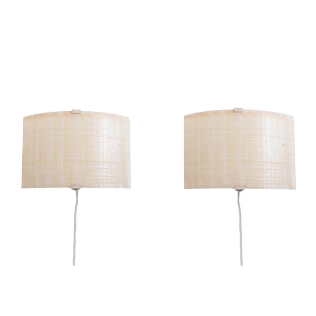 Mid-Century Minimalist Fiberglass Wall Sconces, 1950s, Set of 2 For Sale - Image 4 of 11