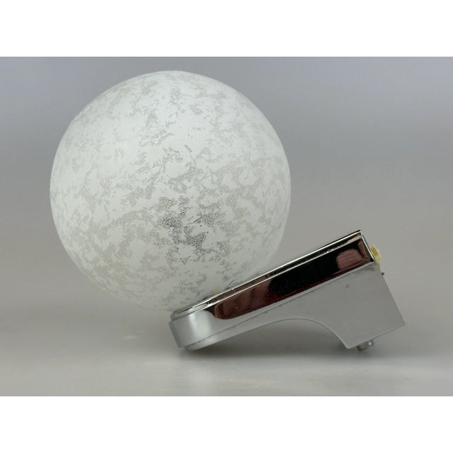 Metal Space Age Chrome Metal and Glass Wall Lamp, 1970s For Sale - Image 7 of 15
