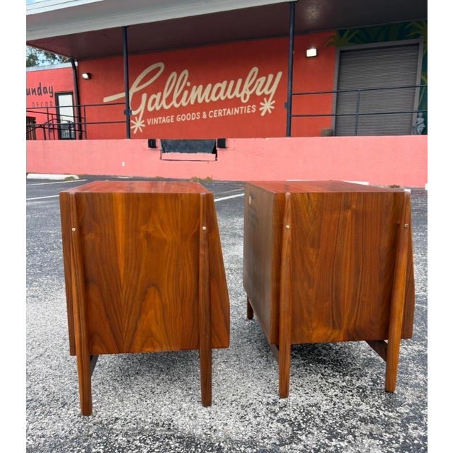 Mid-Century Modern Fully-Refinished Mid Century Drexel Declaration Nightstand Pair For Sale - Image 3 of 13