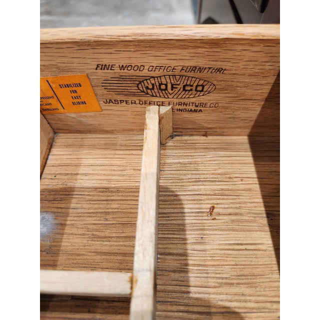 1960s Vintage Jasper Furniture Mid-Century Modern Typewriter Desk For Sale - Image 9 of 10