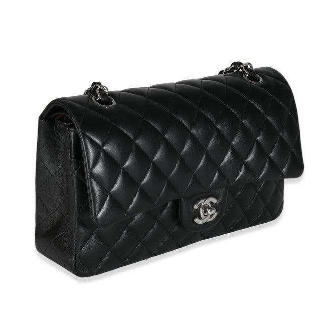 Chanel Black Quilted Lambskin Medium Classic Double Flap Bag For Sale - Image 4 of 8