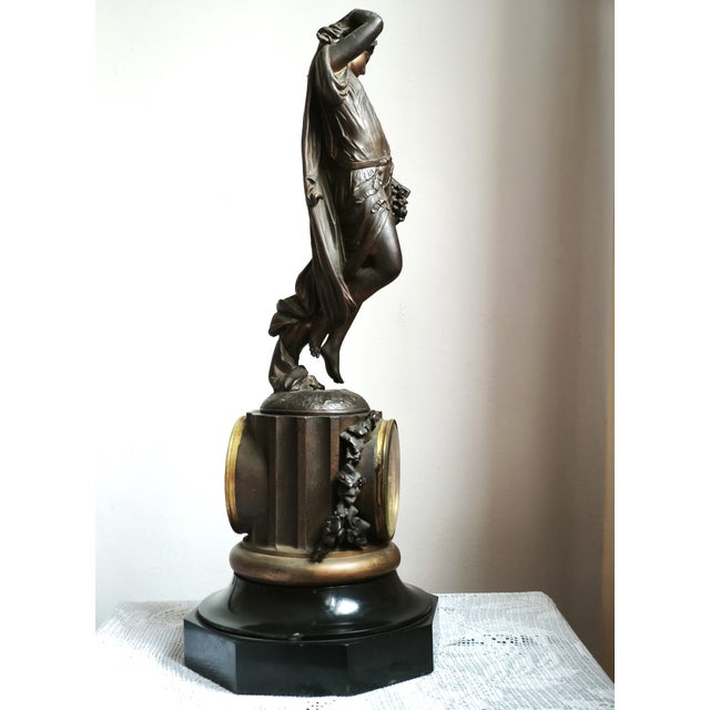 Metal Late 19th Century French Figurative Mantel Clock from Blot et Drouard, 1890s For Sale - Image 7 of 15