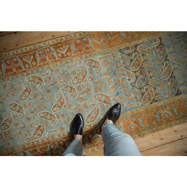 :: Diagonally oriented botehs atop a heavy abrashed ground. Wide banded arabesque main border interconnected with...