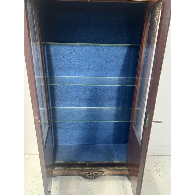 19th Century Napoleon III Display Cabinet in Veneer and Marquetry For Sale - Image 6 of 18